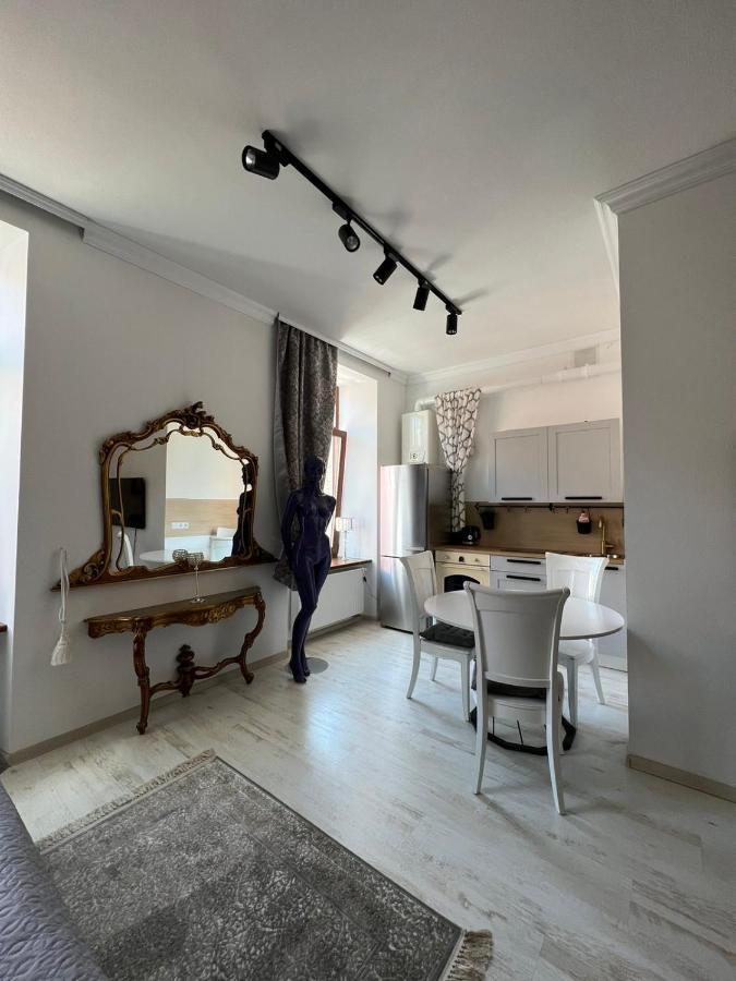 Апартаменты Tiltu 5-2 Old Town View Клайпеда Экстерьер фото